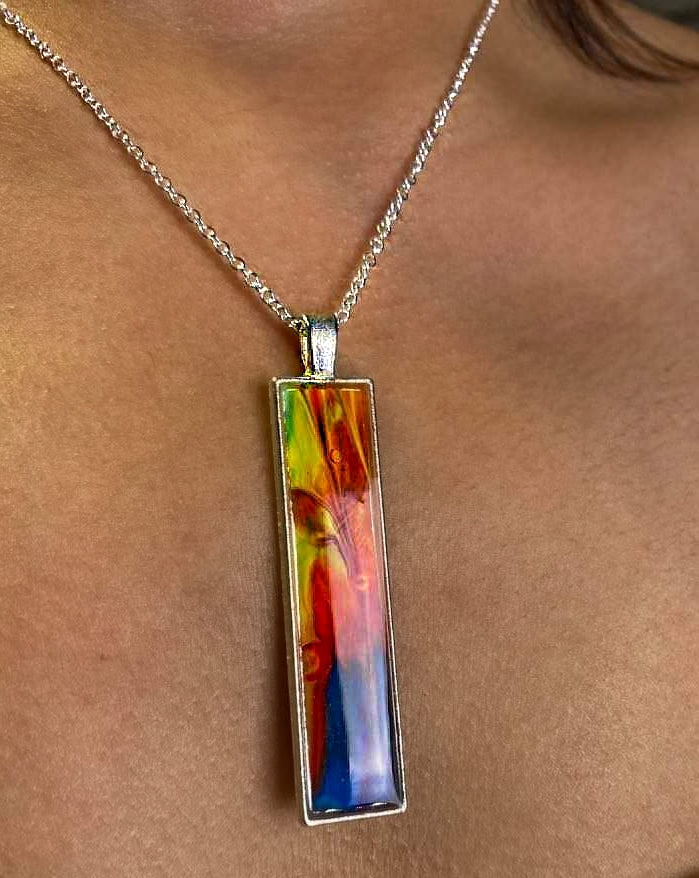 Acrylic skin pendant with necklace